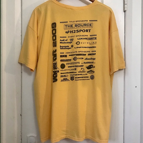 SOLD! Volkswagen Audi Show T-Shirt - Picture 4 of 6